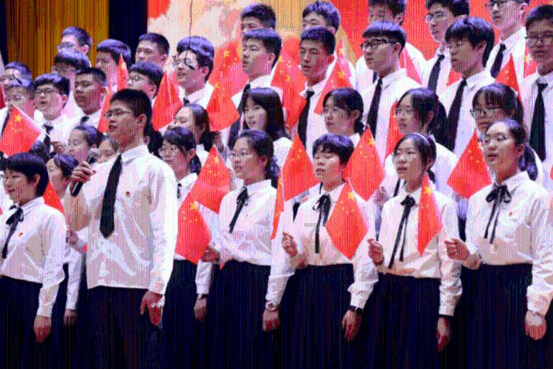 时政 | 市十八届人大二次会议举行预备会 大会主席团举行第一次会议